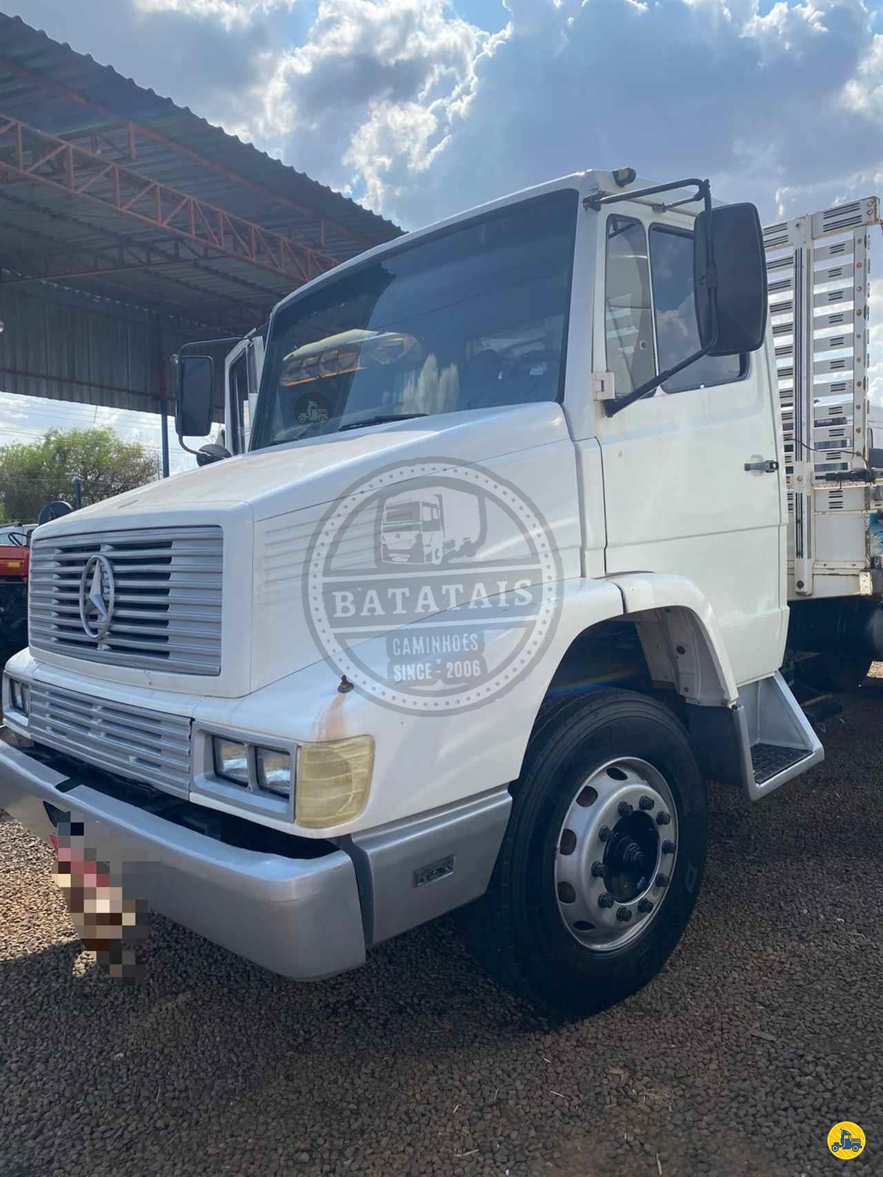 CAMINHAO MERCEDES-BENZ MB 1218 Toco 4x2 Batatais Caminhões BATATAIS SÃO PAULO SP